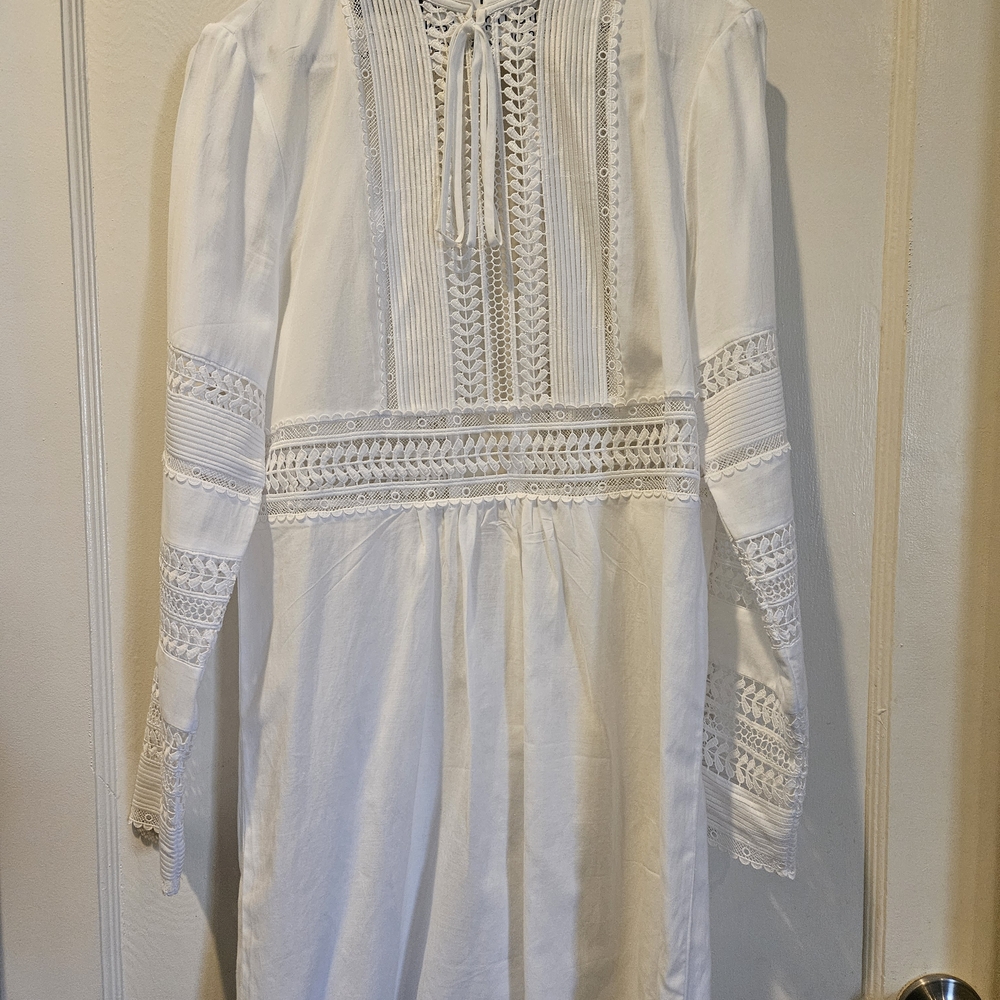 Banana Republic White Lace Detail Dress